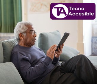 Imagen que muestra a una persona mayor usando una tableta