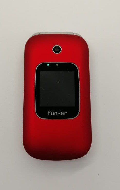 Imagen que muestra una vista general del Funker C85 con la tapa abatida