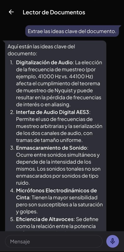 Pagina de lector de documentos, se muestra una conversación donde se le sube un texto y se le pide que extraiga las ideas