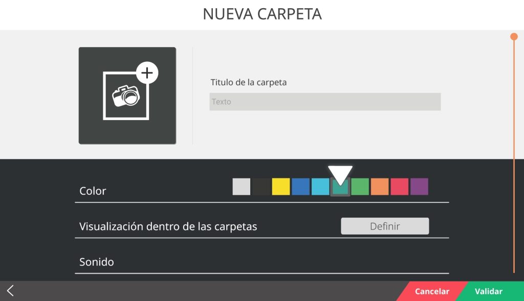 En la parte superior izquierda se encuentra el botón para establecer la imagen de la carpeta. A su derecha, la zona de texto para escribir el nombre de esta. Debajo del botón para la imagen se encuentran, de arriba a abajo, las opciones de color, visualización dentro de las carpetas y sonido. En la parte inferior derecha, se encuentra el botón de validar para guardar lo creado y a su izquierda el de cancelar para no hacerlo.