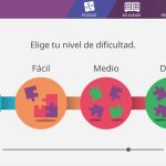 Página de selección de dificultad del juego. Hay cuatro botones centrales de seleccion de dificultad. De izquierda a derecha son: comenzar, facil, medio y dificil. En la parte superior a la izquierda, hay otros 4 botones de configuración que de izquierda a derecha son: Puzles, mi album, refuerzo y a proposito.