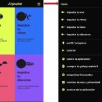 En la imagen se muestran a su vez dos imágenes diferentes, una es la del menú realizado por 4 botones grandes de diferentes colores para cada opción ('impulsa tu voz', 'impulsa tu ritmo', 'impulsa tu tono', 'impulsa tu discurso'), la primera está en amarillo, la segunda azul, la tercera rosa y la cuarta morada. En la foto de la izquierda se encuentra este mismo menú representado en forma de lista ordenada verticalmente en el mismo orden que la anterior pero todo en negro