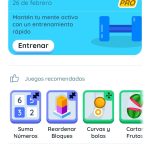 Página inicial de focus, en la parte superior está el calendario de la semana, rodeando en azul el día de la semana que es, en la parte central se muestra un listado de juegos recomendados y en la pare inferior se encuentra el menú de la aplicación, donde los botones son: inicio, juego, ruta, estadísticas y ajustes