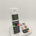 Swissvoice Xtra 2355 terminal set, the phone supported on the base station